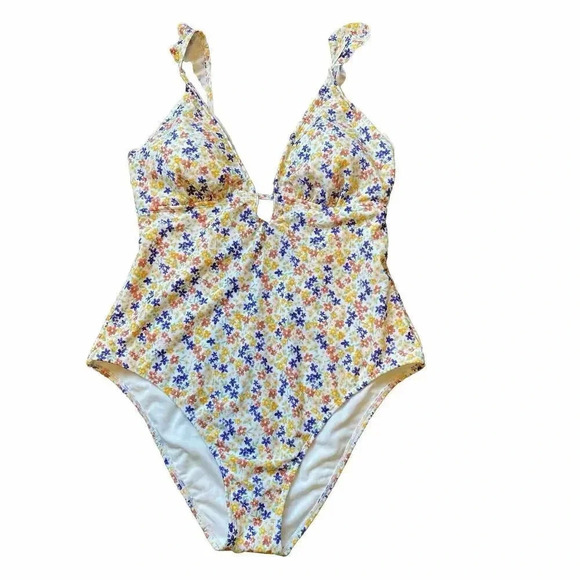 Shade & Shore Other - NWOT Women's XL/16 Ruffle Shoulder Plunge One Piece Swimsuit - Shade & Shore